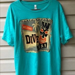 New XL Official Garth Brooks 2021 Stadium Tour Tee